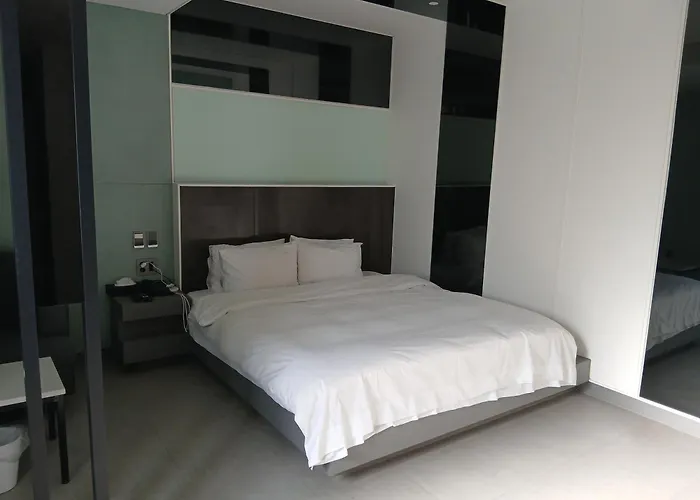 Отель 부산파크호텔 2*